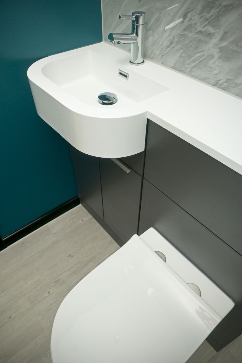 Bathroom shower detail