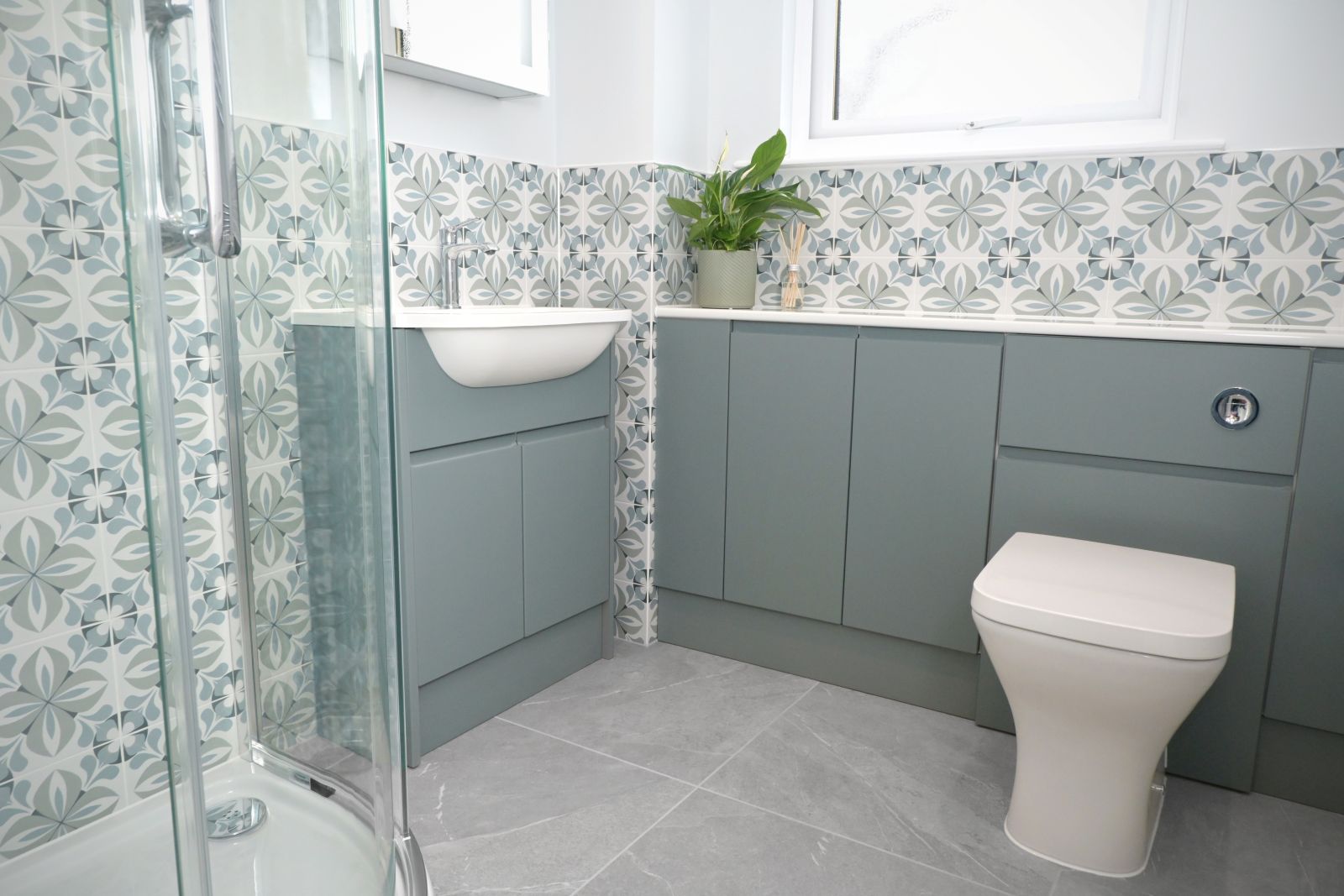 ensuite bathroom renovation